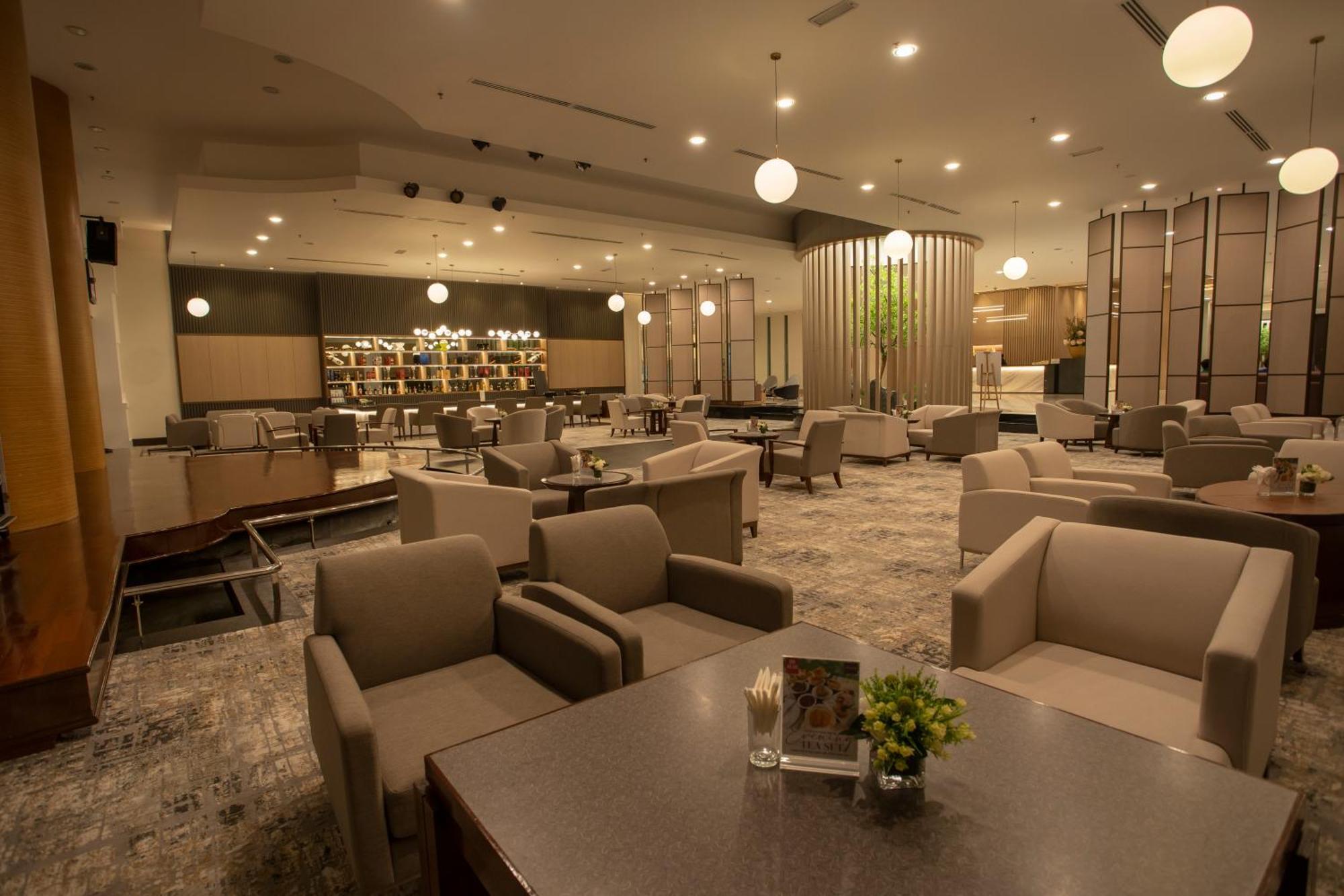 Nilai Springs Resort Hotel Extérieur photo